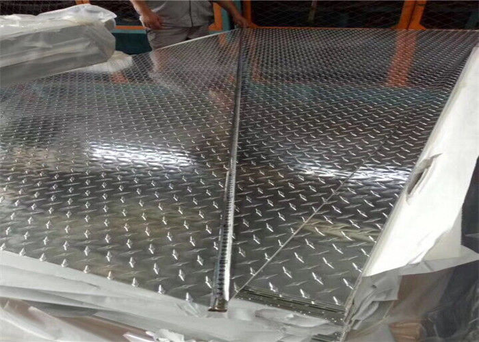 Anti Slip 6061 5 Bar Tread Plate Aluminum Plate 5 Bar Pattern Sizes 4x1200x2500mm
